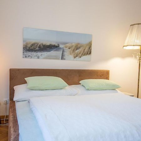 Hübsches Privatzimmer mit Bad Perchtoldsdorf Exterior foto